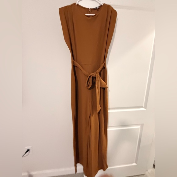 Women's Sleeveless Tie-Waist Jumpsuit in Caramel Brown - Picture 2 of 6